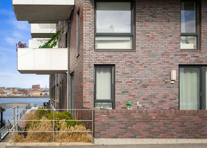 Luxury 2-Bedroom Apartment With Seaview In Oslo City Center